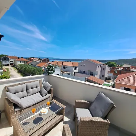 Appartement Lucia Posedarje