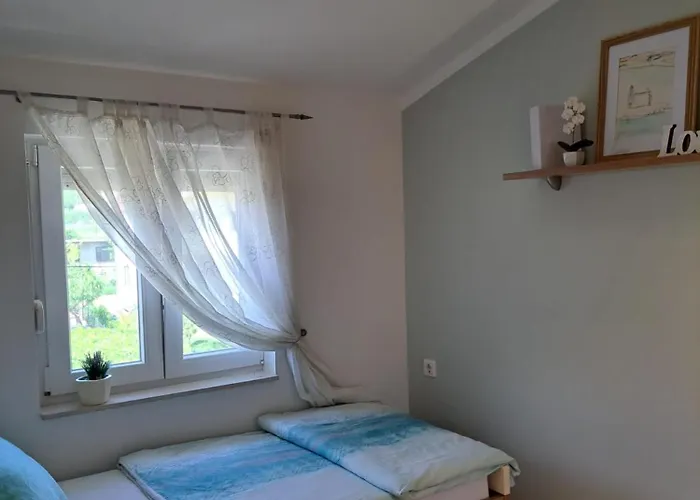 Apartman Lucia Posedarje