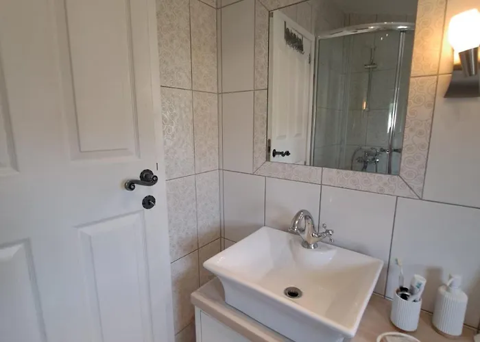 Lucia Поседарье