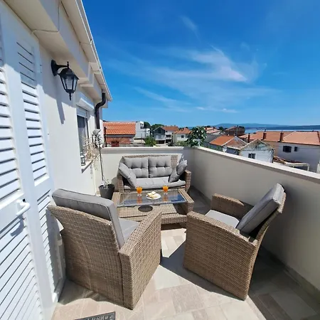 Apartman Lucia Posedarje